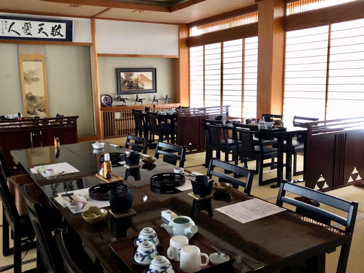 Taiheikan Fujikawaguchiko Bagian luar foto